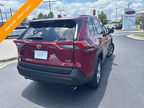 2023 Toyota RAV4 XLE