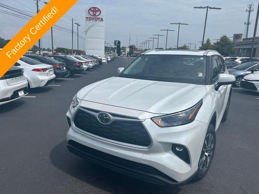 2022 Toyota Highlander XLE