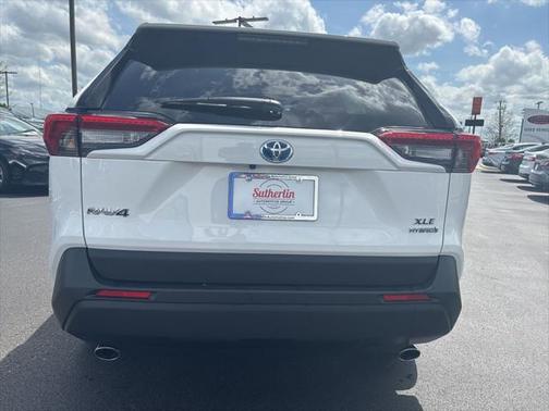 2024 Toyota RAV4 Hybrid XLE