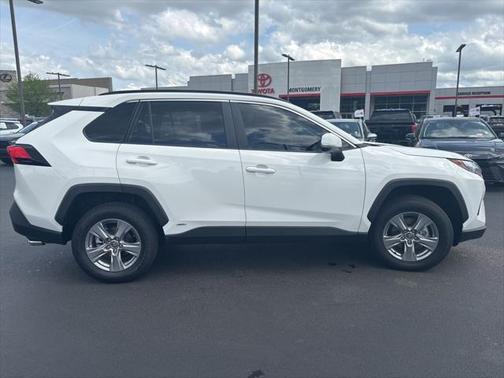 2024 Toyota RAV4 Hybrid XLE