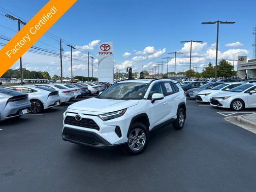2024 Toyota RAV4 XLE