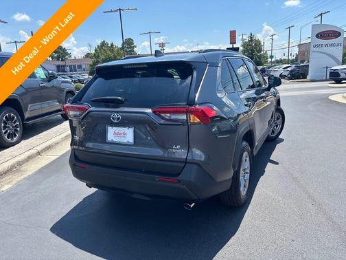 2023 Toyota RAV4 Hybrid SE