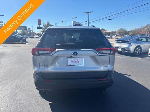 2024 Toyota RAV4 Hybrid SE