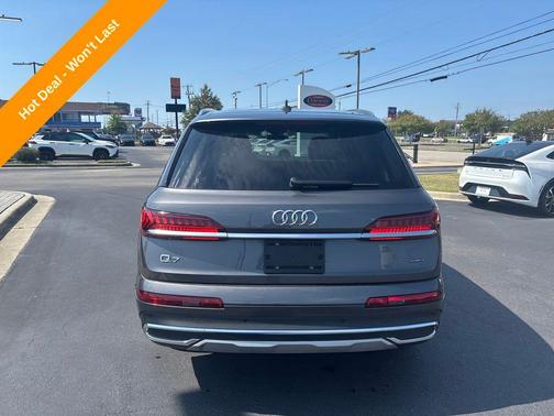 2023 Audi Q7 55 Prestige