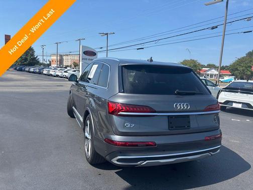 2023 Audi Q7 55 Prestige