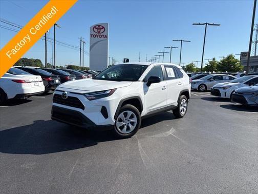 2025 Toyota RAV4 LE