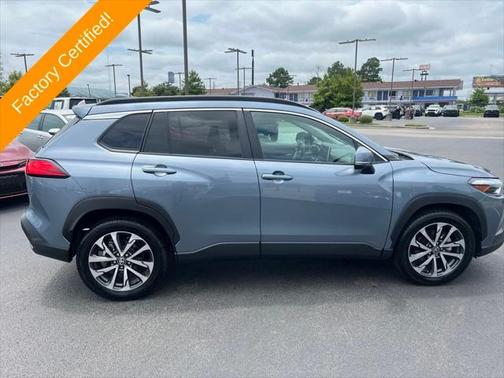 2023 Toyota Corolla Cross XLE