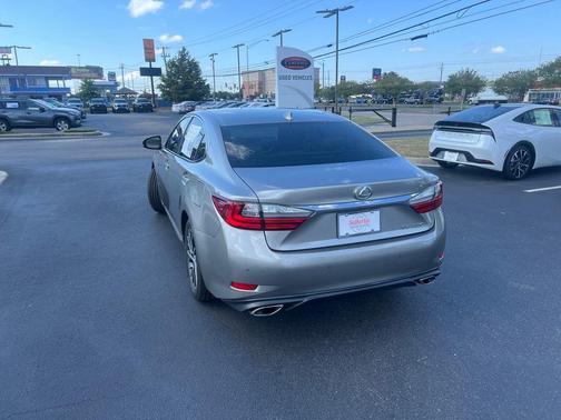 2017 Lexus ES 350 Base