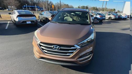 2017 Hyundai TUCSON SE
