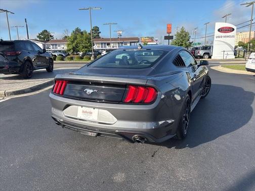 2021 Ford Mustang EcoBoost