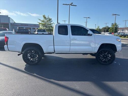 2023 Toyota Tacoma SR