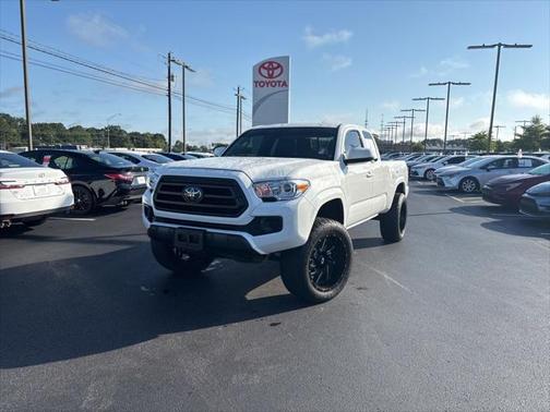 2023 Toyota Tacoma SR