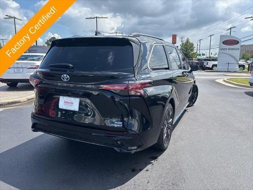 2024 Toyota Sienna XSE 7 Passenger