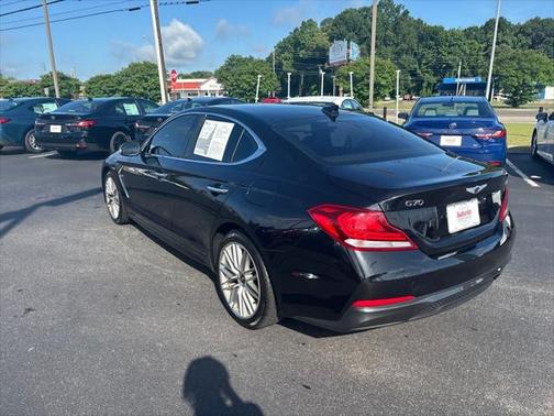 2021 Genesis G70 2.0T RWD