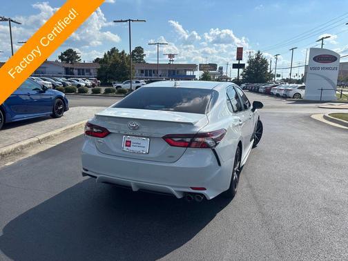 2024 Toyota Camry SE