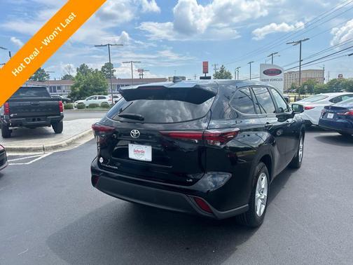 2024 Toyota Highlander XLE