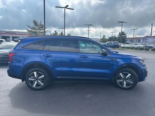 2023 Kia Sorento S