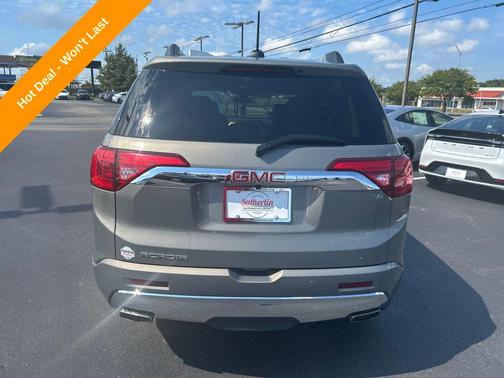 2019 GMC Acadia Denali
