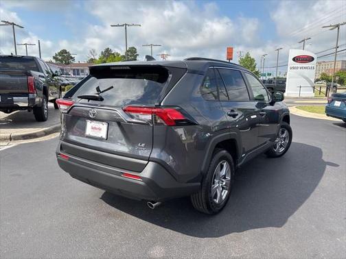 2025 Toyota RAV4 Hybrid SE