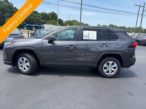2025 Toyota RAV4 LE