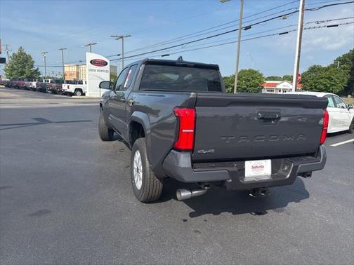 2025 Toyota Tacoma SR5