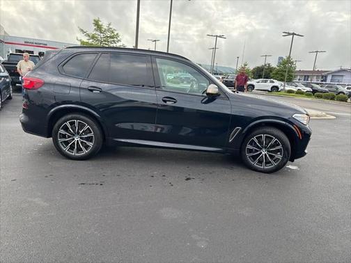 2020 BMW X5 M50i