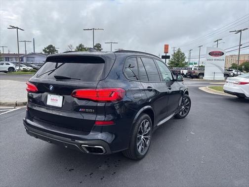 2020 BMW X5 M50i