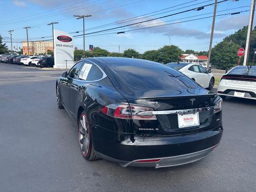2014 Tesla Model S 85
