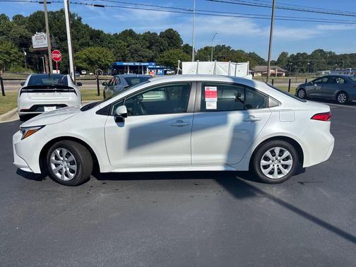 2025 Toyota Corolla Hybrid SE