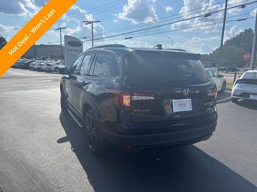 2021 Honda Pilot AWD Black Edition