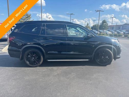 2021 Honda Pilot AWD Black Edition