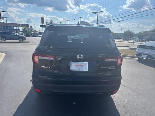 2021 Honda Pilot AWD Black Edition