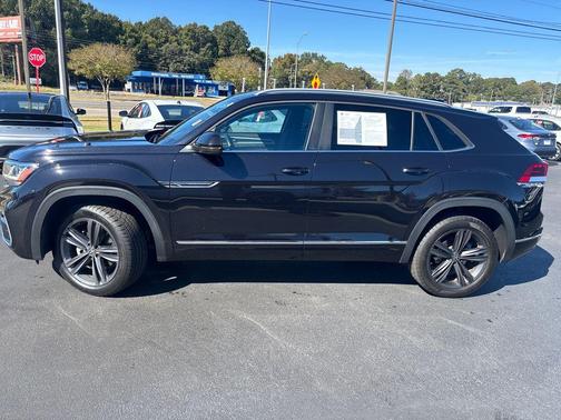 2021 Volkswagen Atlas Cross Sport 3.6L V6 SE w/Technology R-Line