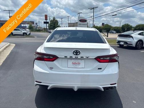 2024 Toyota Camry SE
