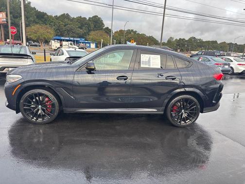 2023 BMW X6 xDrive40i