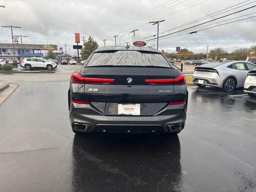2023 BMW X6 xDrive40i