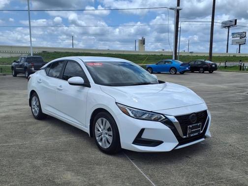 2022 Nissan Sentra S