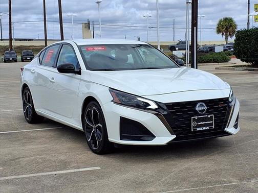 2024 Nissan Altima 2.5 SR