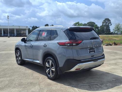 2022 Nissan Rogue Platinum
