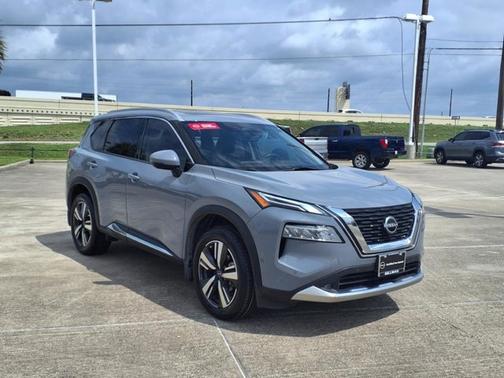2022 Nissan Rogue Platinum