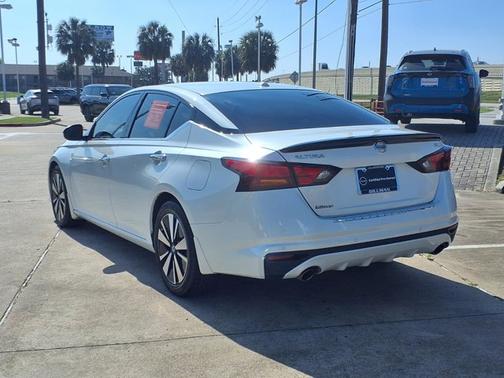 2021 Nissan Altima 2.5 SL