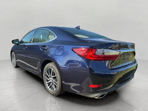 2018 Lexus ES 350 Base