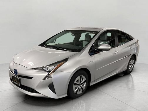 2016 Toyota Prius Four Touring