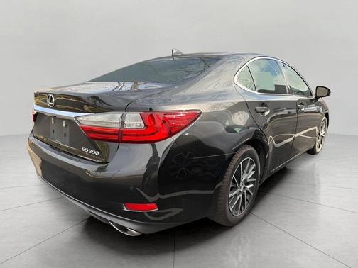 2017 Lexus ES 350 Base