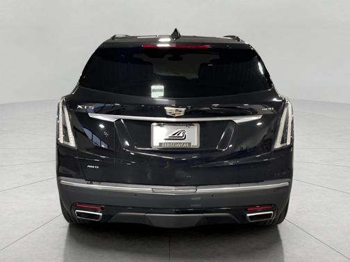 2020 Cadillac XT5 Sport