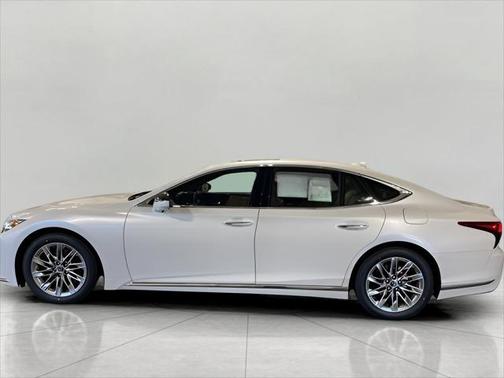 2022 Lexus LS 500 Base
