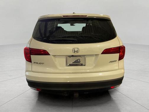 2016 Honda Pilot EX