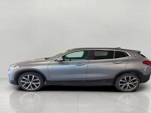 Skyscraper Grey Metallic 2023 BMW X2 xDrive28i