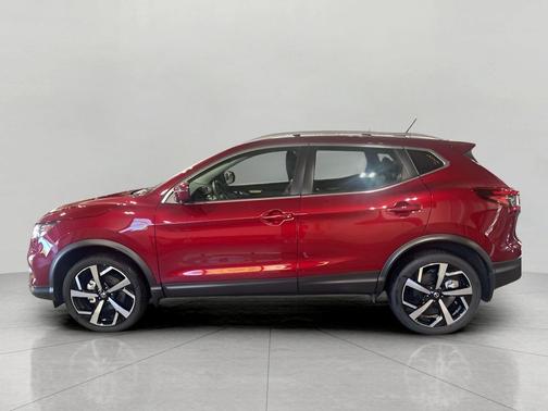 2021 Nissan Rogue Sport SL