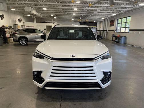 Wind Chill Pearl 2026 Lexus TX 500h F SPORT Premium